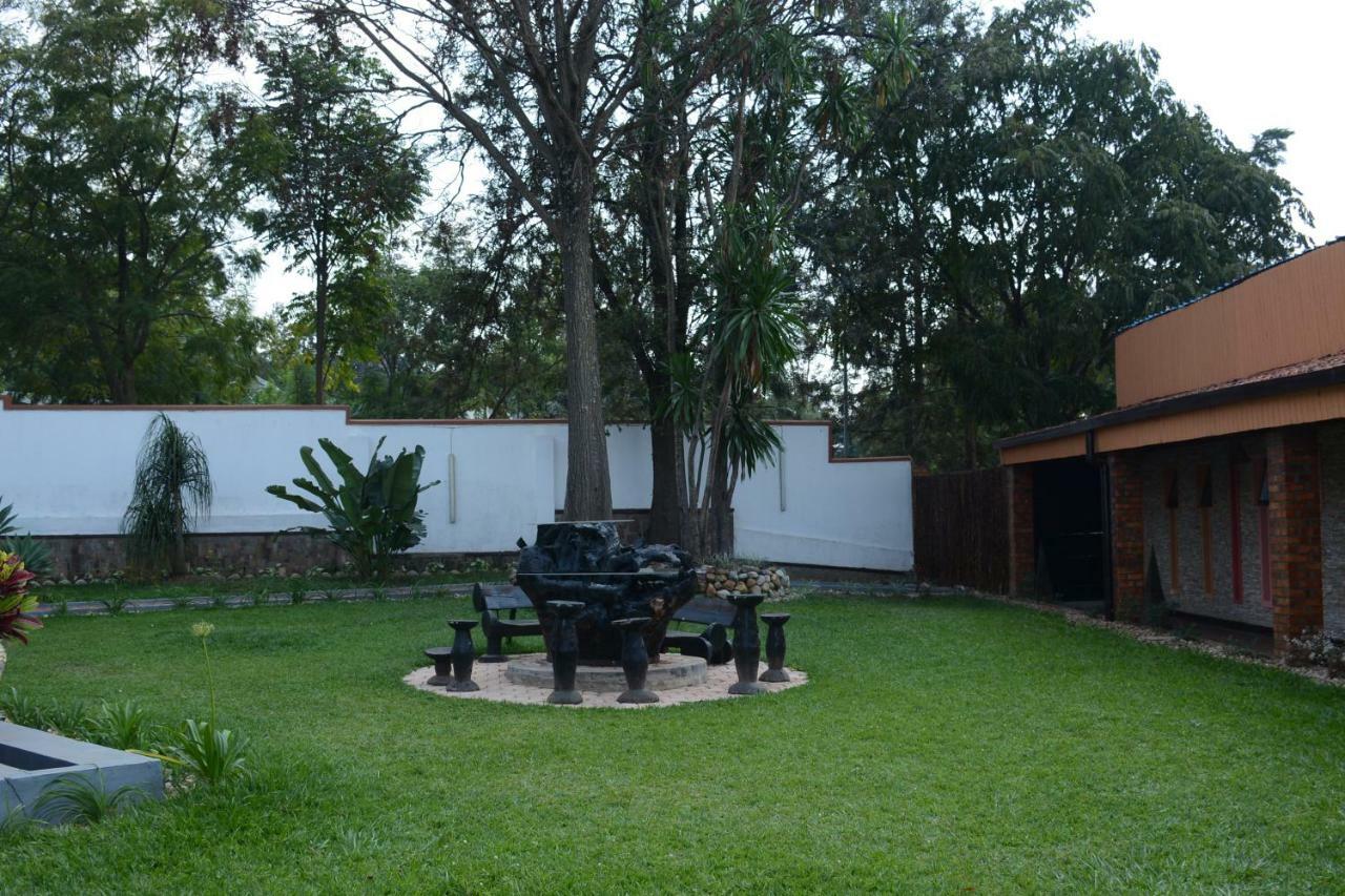 Inside Afrika Boutique Hotel Kigali Exterior foto